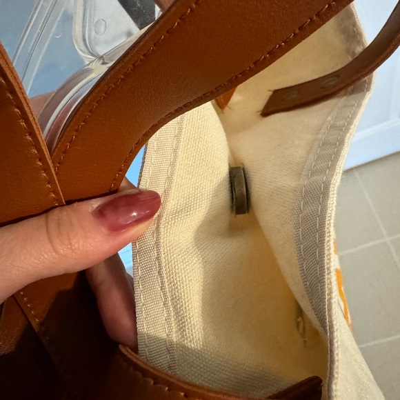 Feminist Idlewild Co Shoulder Tote Bag with Pocket and Snap Closure NEW NWT - Picture 7 of 9